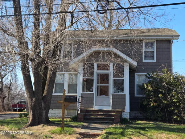 $350,000 | 166 Furman Boulevard, Old Bridge, NJ 07735