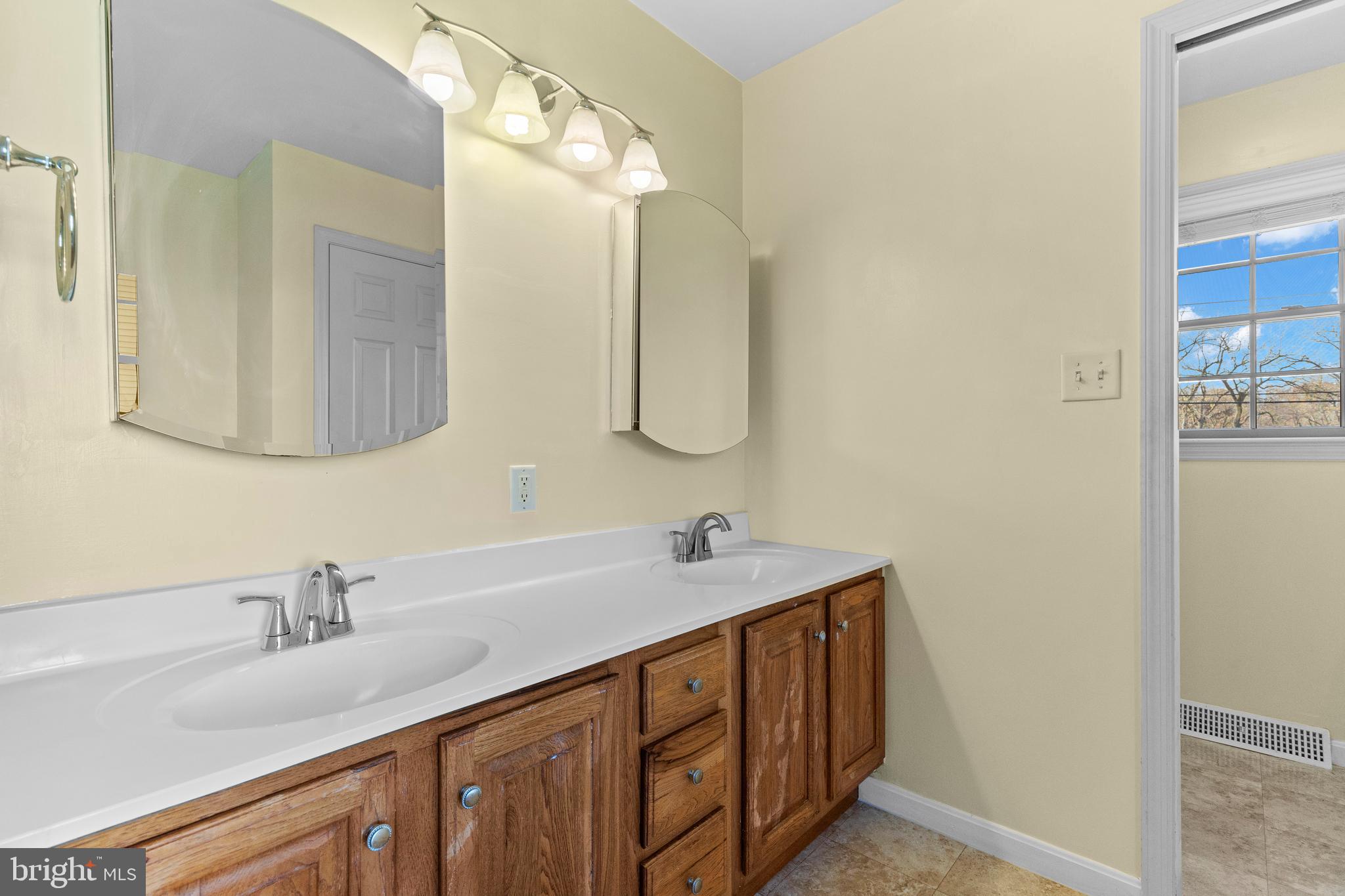 1227 Landis Valley Road Lancaster, PA 17601 - Photo 27 of 45