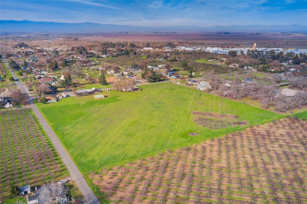 23256 Richfield Road Corning, CA 96021 - Photo 57 of 60 a view of a city