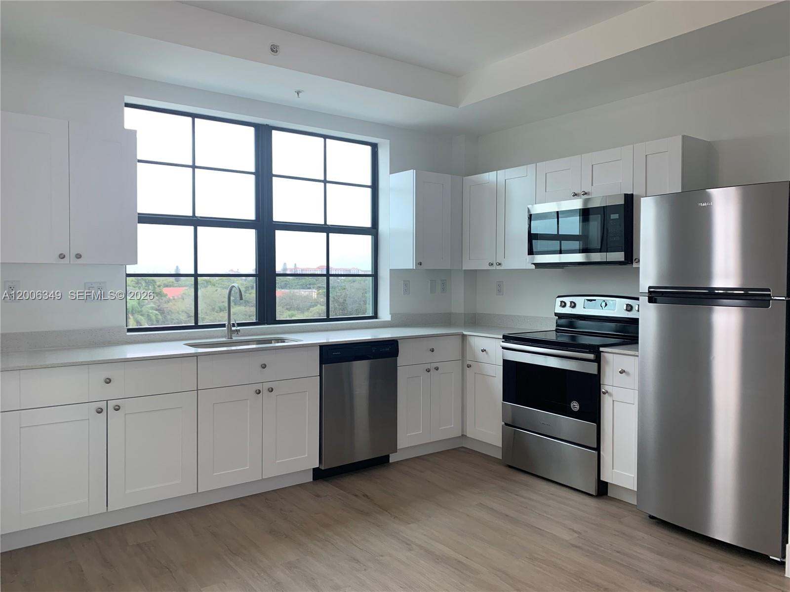 4100 Davie Road, Unit 417 Davie, FL 33314 - Photo 4 of 40