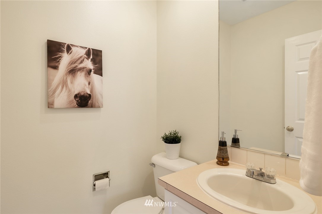 518 Queen Place Northeast Renton, WA 98056 - Photo 15 of 29 Gallery Image 15