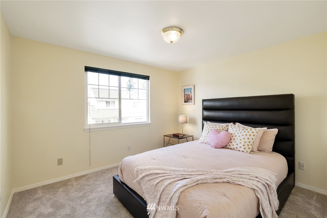 518 Queen Place Northeast Renton, WA 98056 - Photo 21 of 29 Gallery Image 21