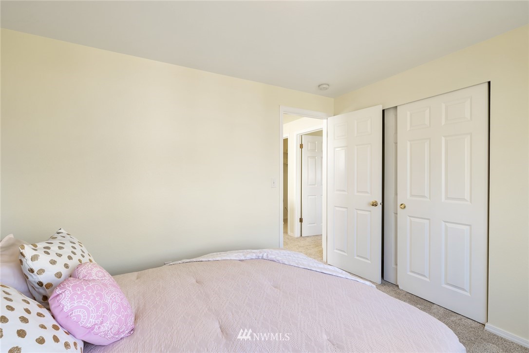518 Queen Place Northeast Renton, WA 98056 - Photo 22 of 29 Gallery Image 22
