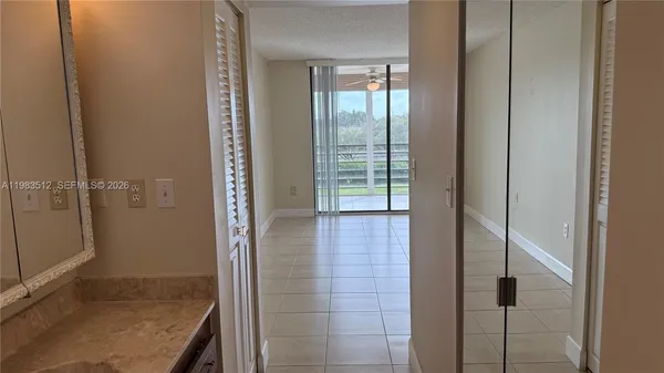 $1,675 | 1200 St Charles Place, Unit 420, Pembroke Pines, FL 33026