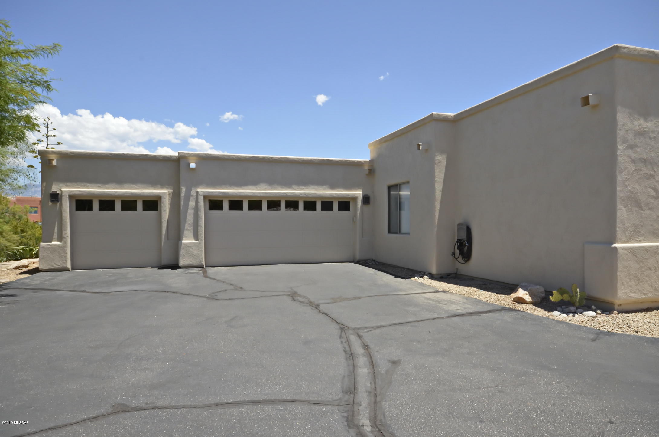 12315 North Copper Spring Trail Tucson, AZ 85755 - Photo 5 of 31