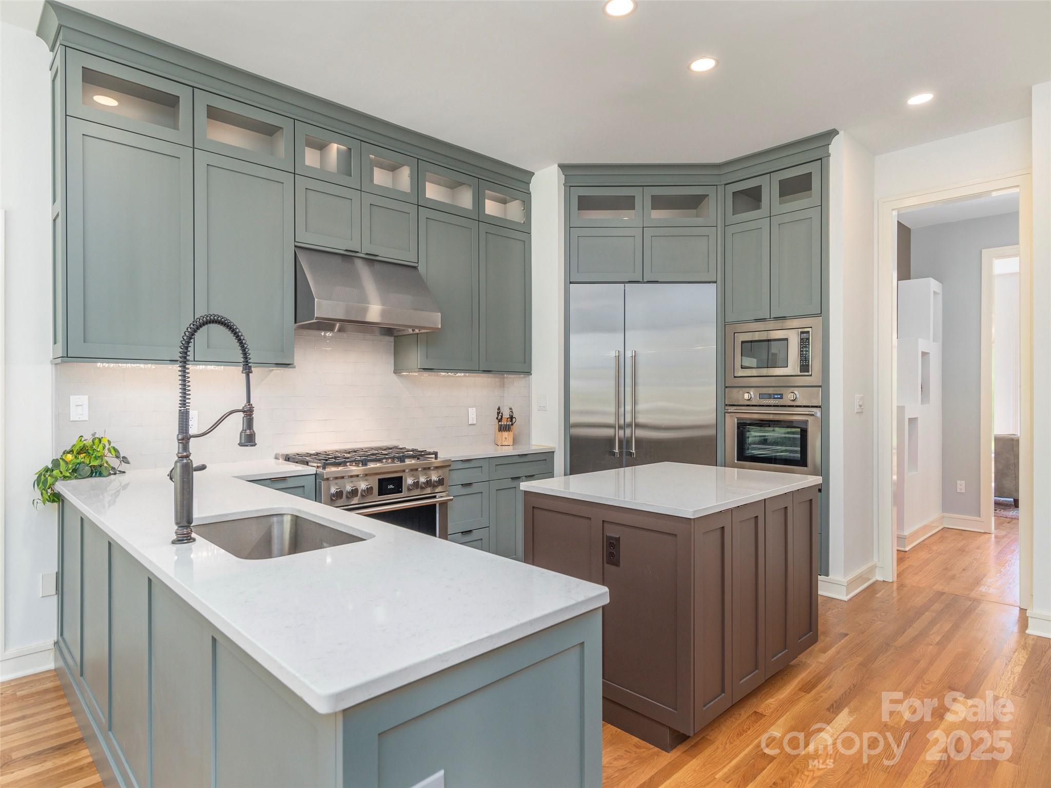 341 Racquet Club Road Asheville, NC 28803 - Photo 13 of 34