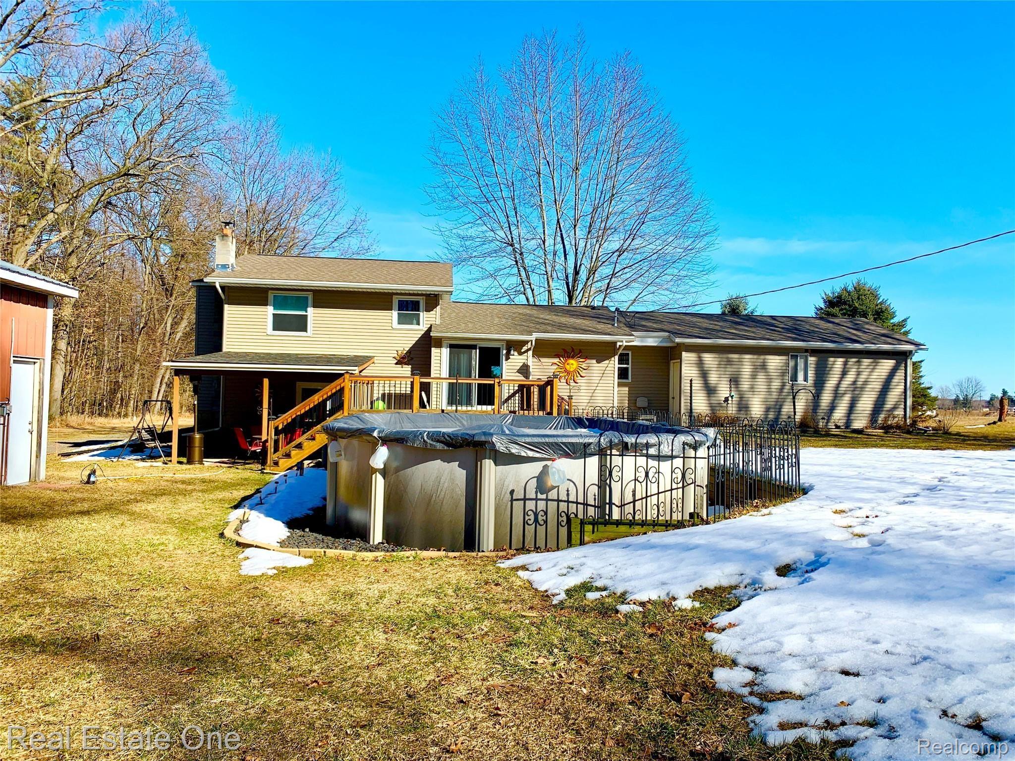 2697 German Road Columbiaville, MI 48421 - Photo 5 of 26 Pool 1.jpg