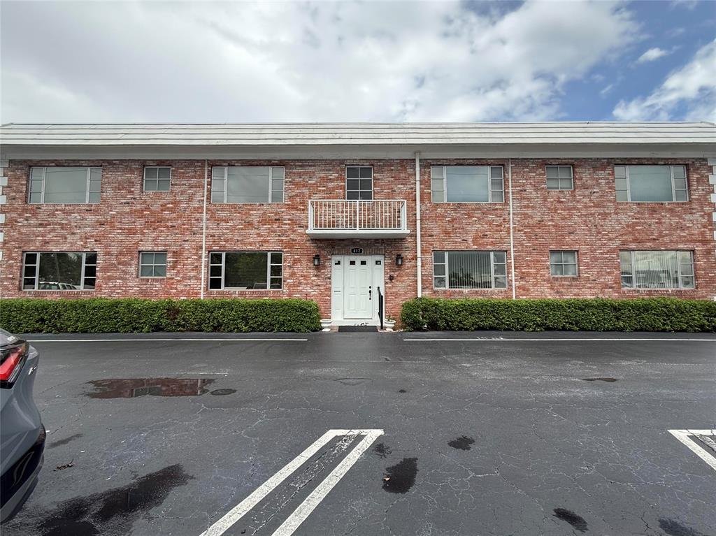 front view of house with a yard