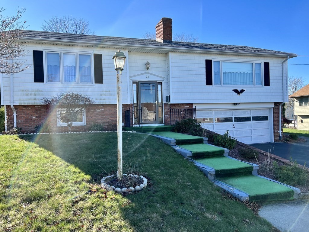 33 Wheeler Street Fall River, MA 02724 - Photo 2 of 37