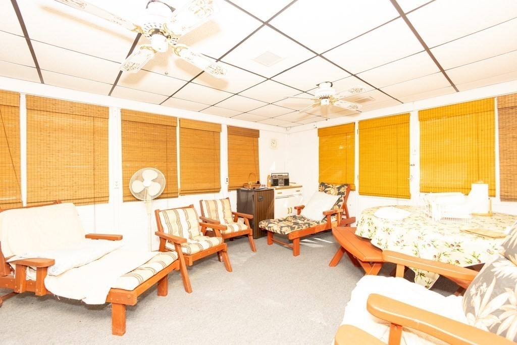 33 Wheeler Street Fall River, MA 02724 - Photo 28 of 37