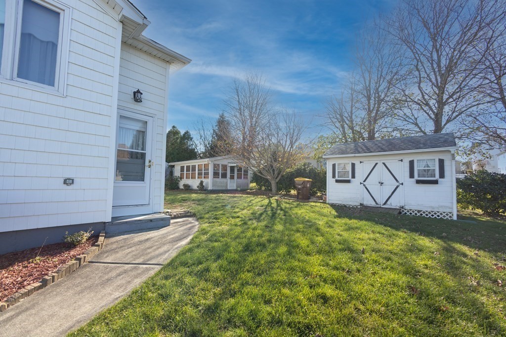 33 Wheeler Street Fall River, MA 02724 - Photo 34 of 37