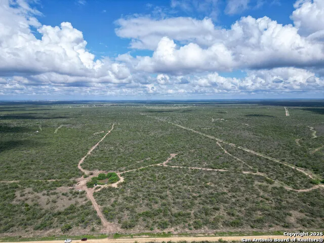 $400,000 | 3 North Private Road 9007, Brackettville, TX 78832