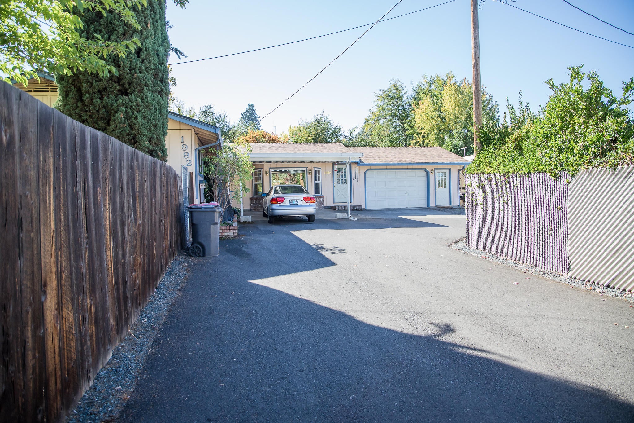 1992 Spring Street Medford, OR 97504 - Photo 3 of 37 2