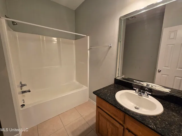 $1,450 | 11623 Acorn Drive, Gulfport, MS 39503