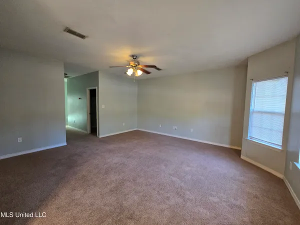 $1,450 | 11623 Acorn Drive, Gulfport, MS 39503