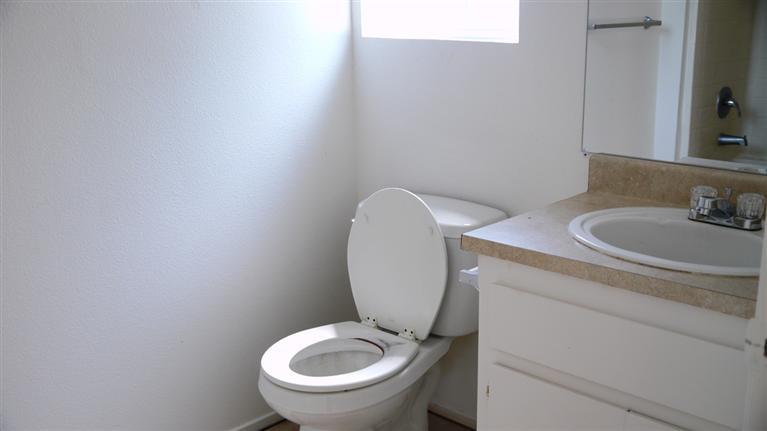 1708 Merced Street, Unit 100 Madera, CA 93638 - Photo 2 of 8 Gallery Image 2