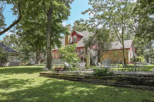 $795,000 | 21249 Main Street, Chandler, TX 75758