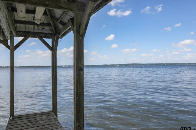 $795,000 | 21249 Main Street, Chandler, TX 75758