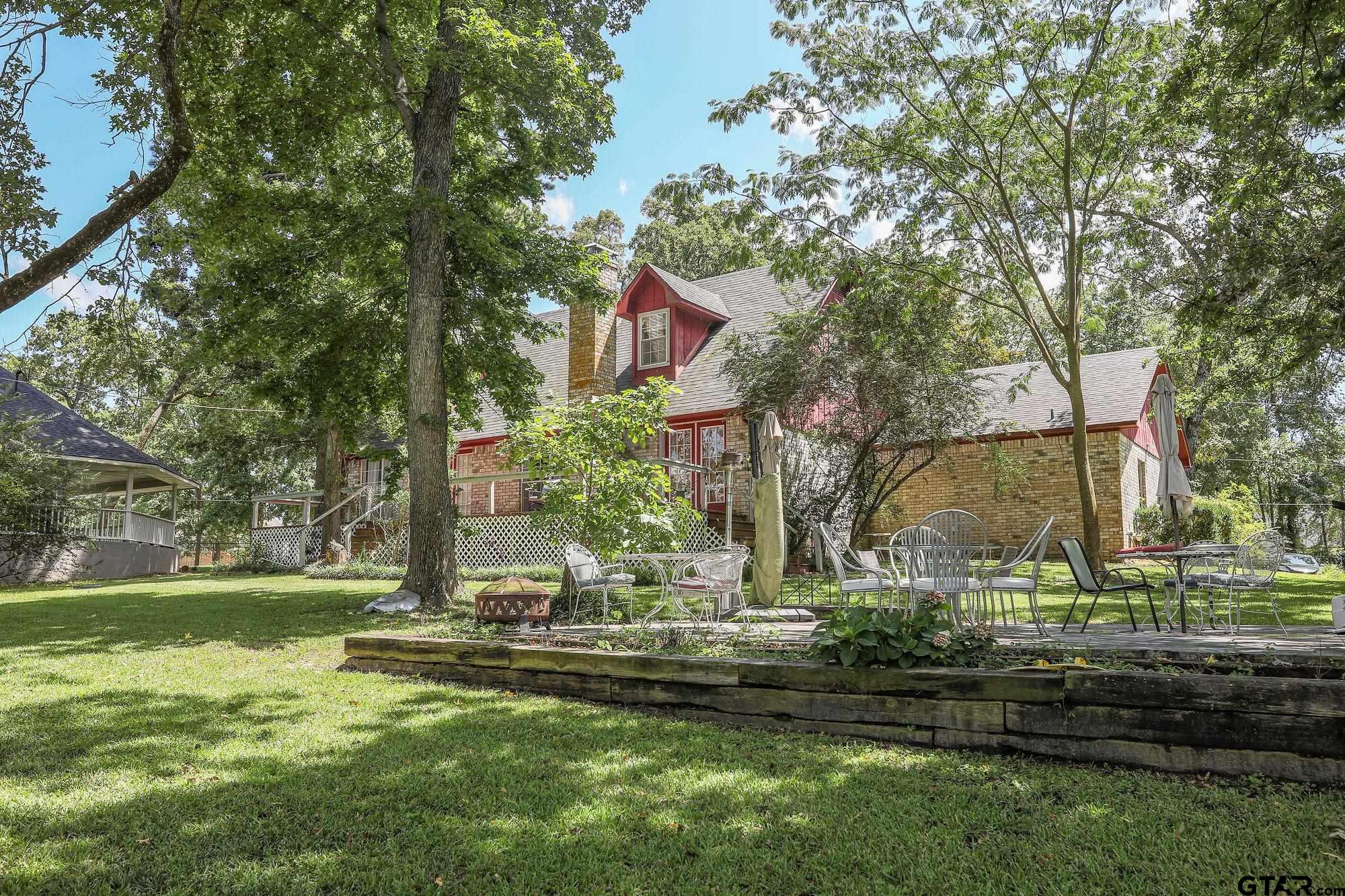 21249 Main Street Chandler, TX 75758 - Photo 2 of 38