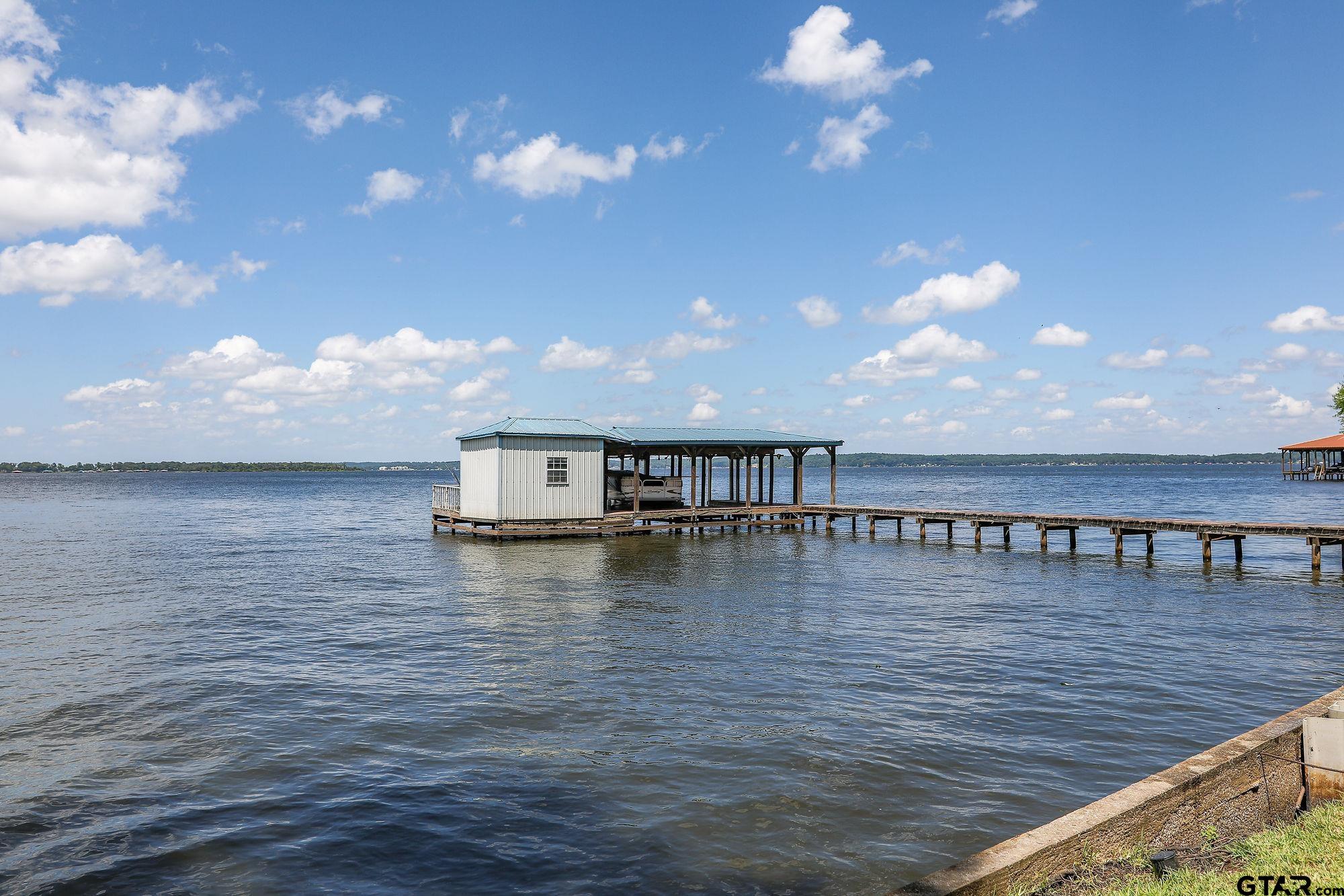 21249 Main Street Chandler, TX 75758 - Photo 3 of 38