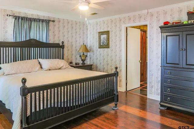 $795,000 | 21249 Main Street, Chandler, TX 75758