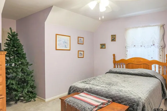 $795,000 | 21249 Main Street, Chandler, TX 75758