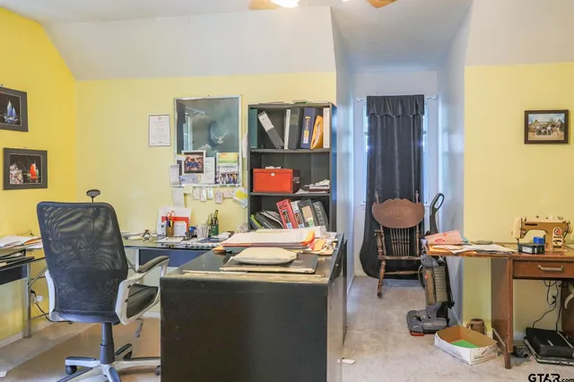 $795,000 | 21249 Main Street, Chandler, TX 75758