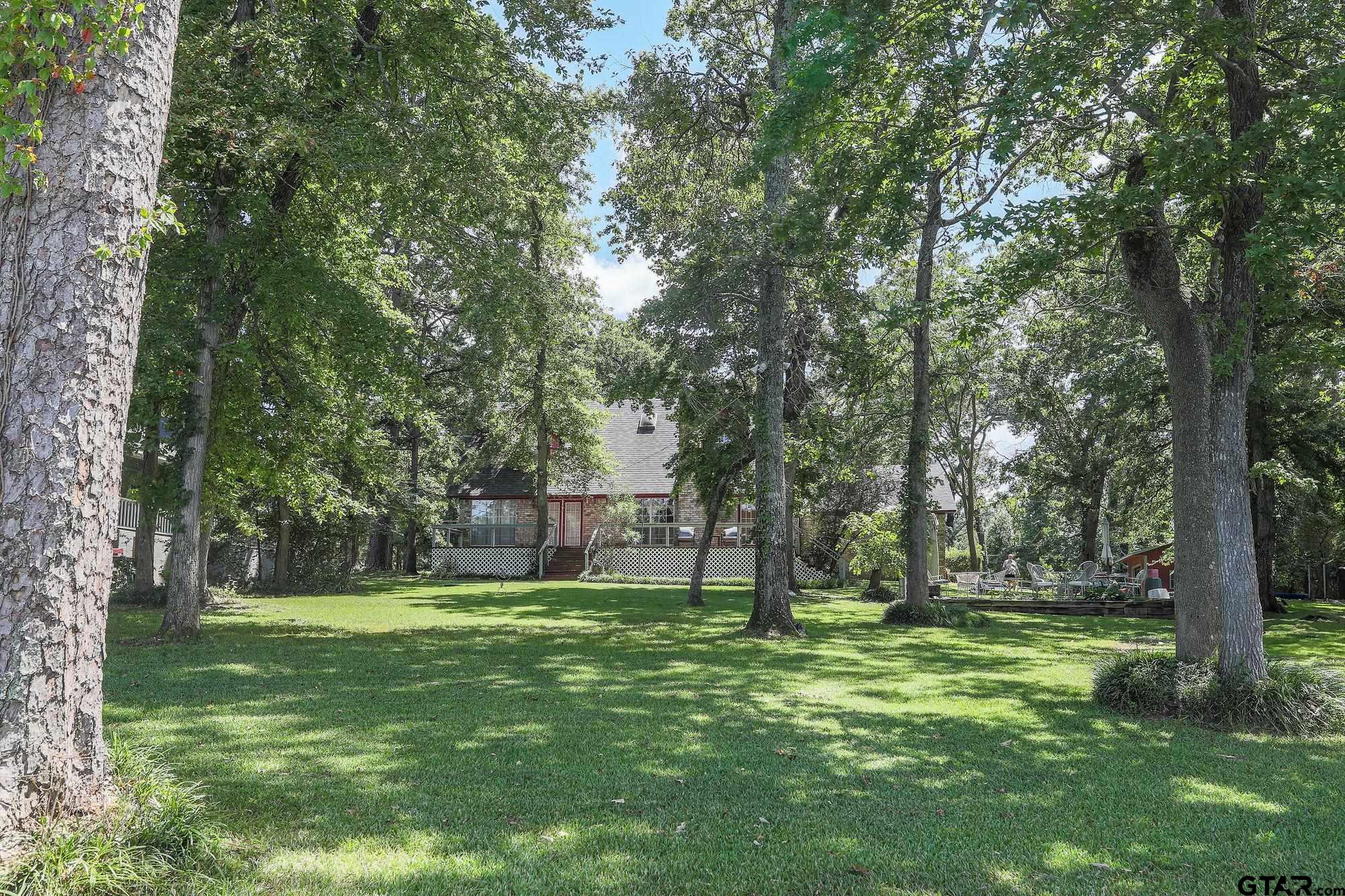 21249 Main Street Chandler, TX 75758 - Photo 4 of 38