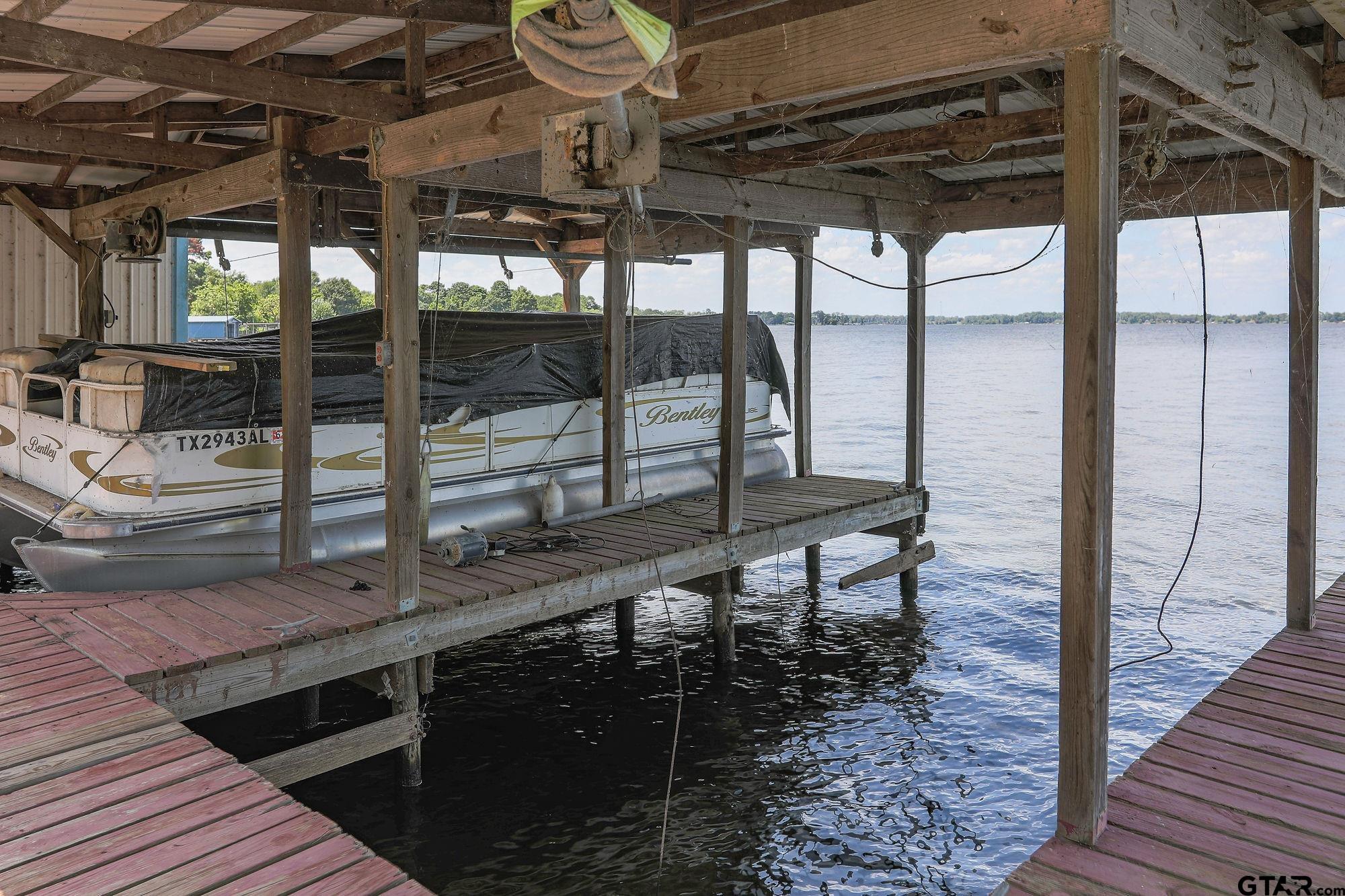 21249 Main Street Chandler, TX 75758 - Photo 5 of 38