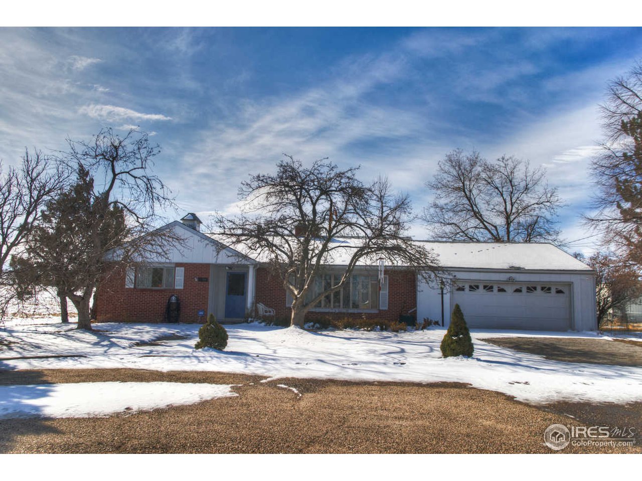 9268 Baseline Road Lafayette, CO 80026 - Photo 1 of 25 circular drive