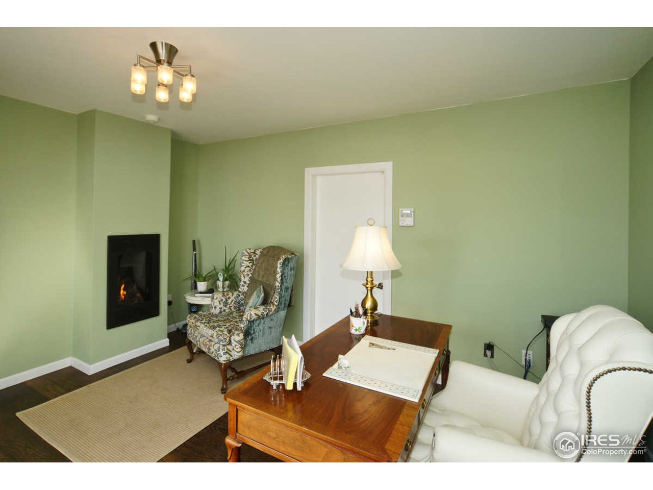 9268 Baseline Road Lafayette, CO 80026 - Photo 16 of 25 3rd bed/office w/fireplace