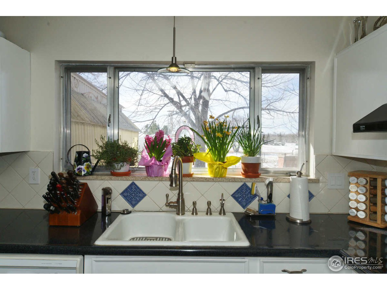 9268 Baseline Road Lafayette, CO 80026 - Photo 9 of 25 window over sink