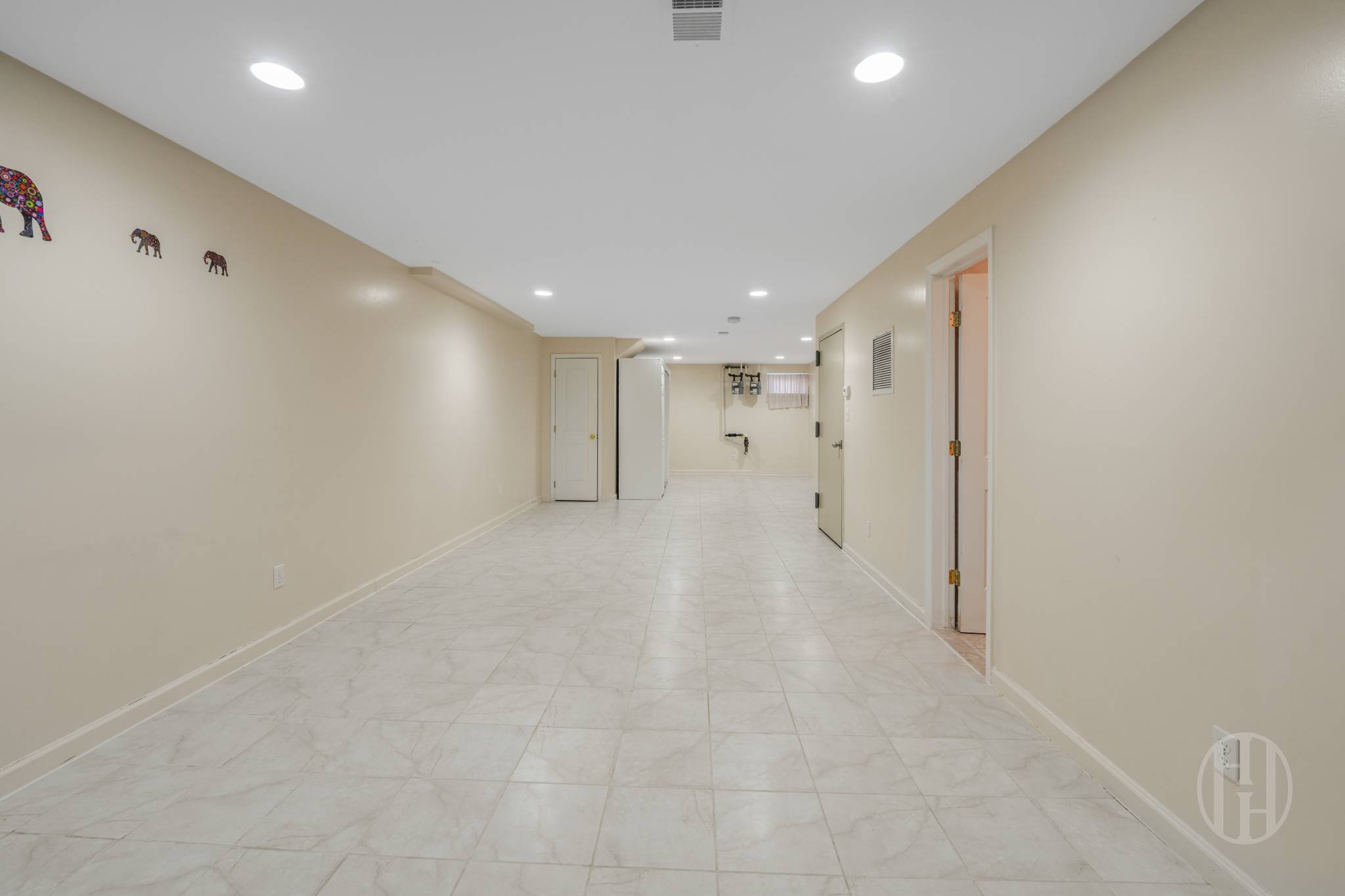 88-10 70th Road, Unit 1 Queens, NY 11375 - Photo 20 of 28 a view of a hallway