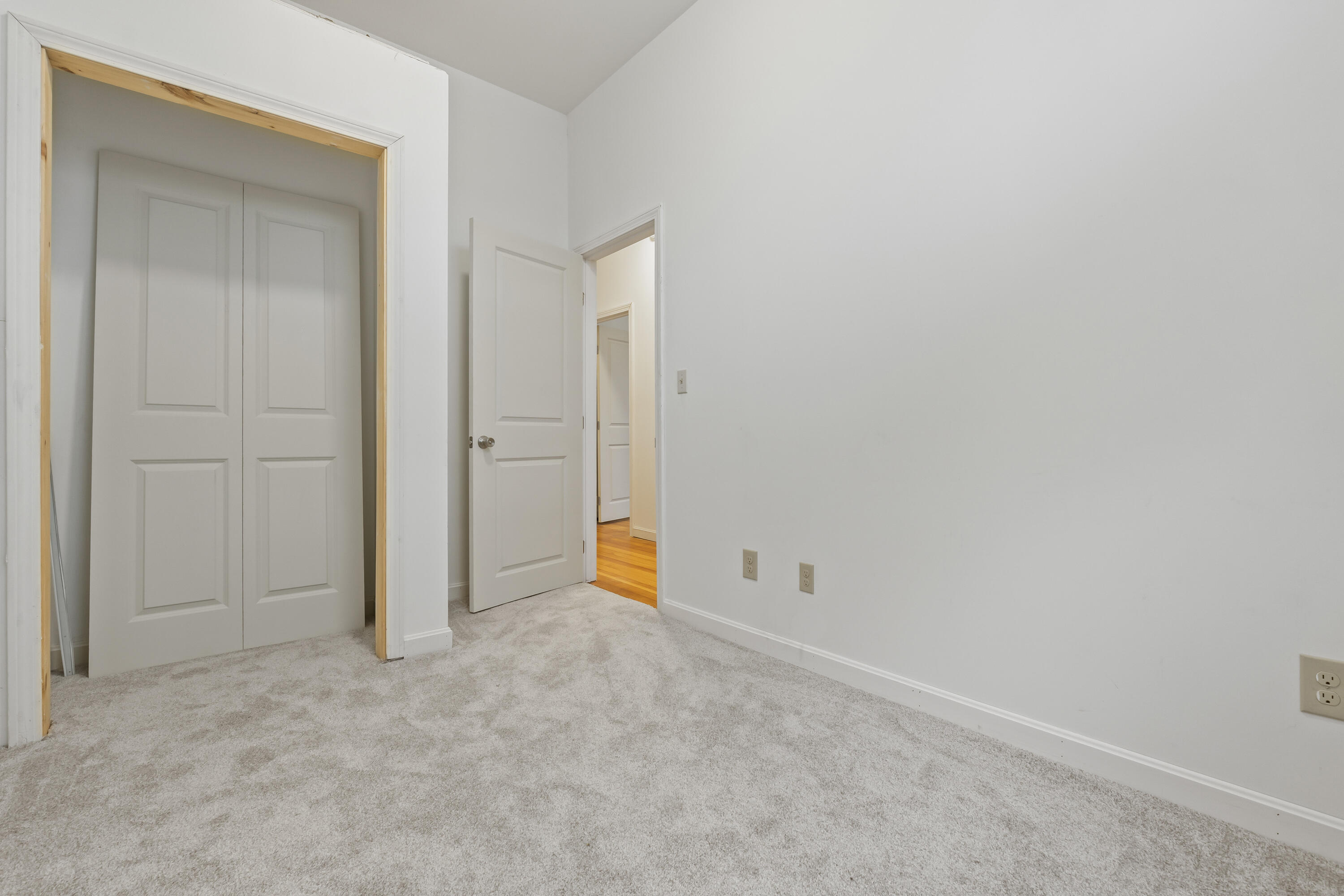 40 Rochester Street Westbrook, ME 04092 - Photo 26 of 35 43 Rochester St_129