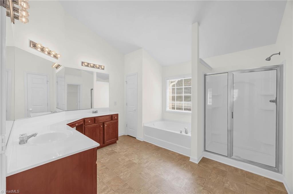 4802 Tradition Way Colfax, NC 27235 - Photo 16 of 37 Primary Bath