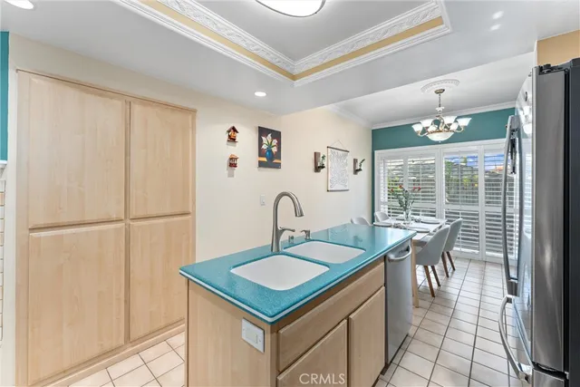 $639,000 | 1340 Glenwood Road, Unit 28, Glendale, CA 91201