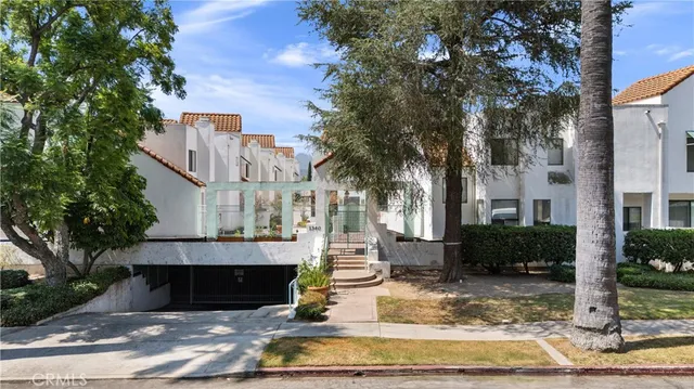 $639,000 | 1340 Glenwood Road, Unit 28, Glendale, CA 91201