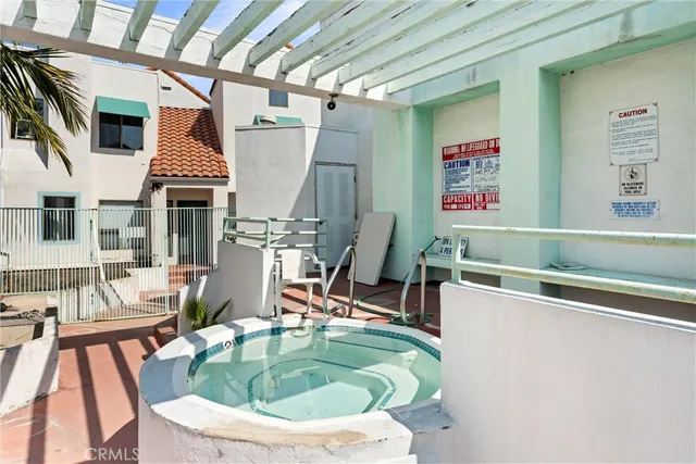 $639,000 | 1340 Glenwood Road, Unit 28, Glendale, CA 91201