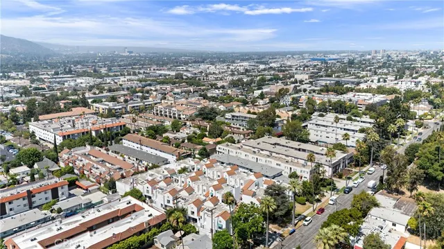 $639,000 | 1340 Glenwood Road, Unit 28, Glendale, CA 91201