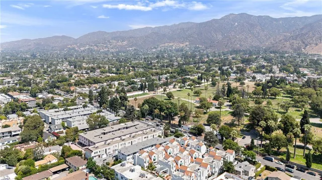 $639,000 | 1340 Glenwood Road, Unit 28, Glendale, CA 91201