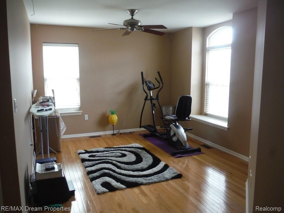 740 Cherry Grove Road Canton, MI 48188 - Photo 17 of 19 DSCF7126.JPG