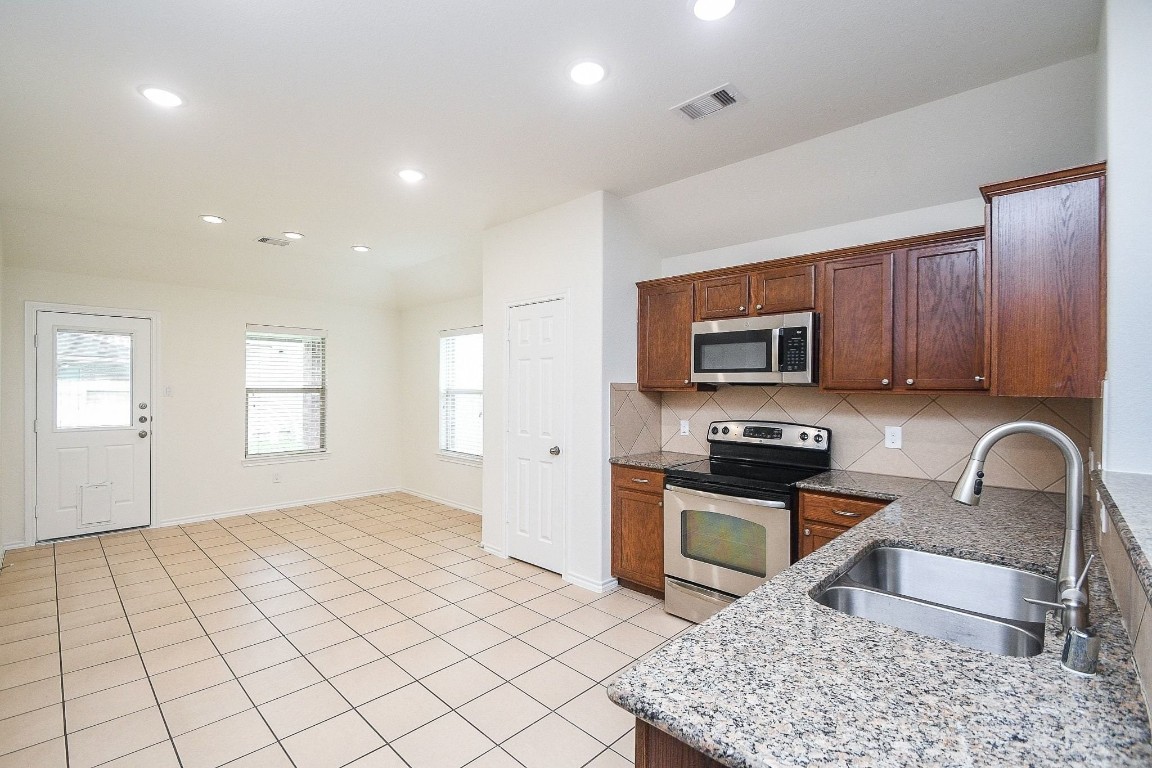 22606 Banter Point Lane Katy, TX 77449 - Photo 12 of 50