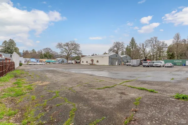 $195,000 | 744 North State Street, Ukiah, CA 95482