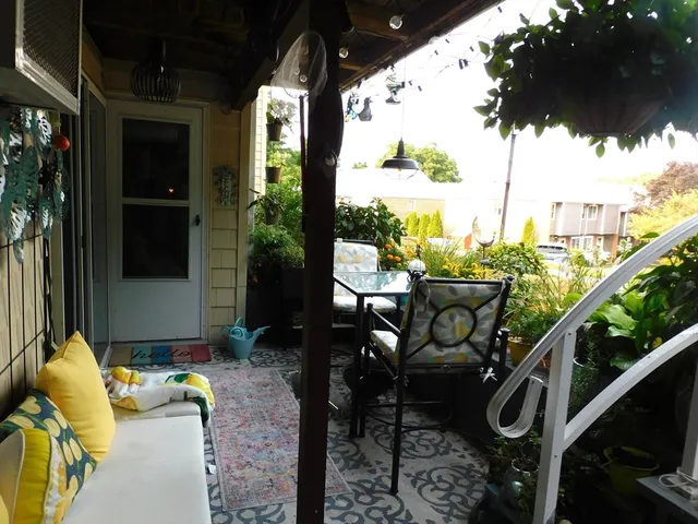 $339,900 | 16 Glen Devin Street, Unit 16, Amesbury, MA 01913