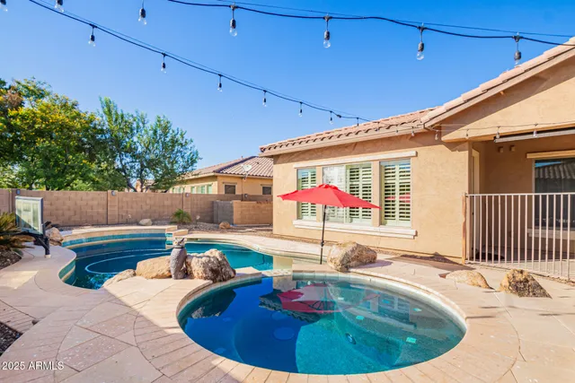 $989,000 | 341 West Hackberry Drive, Chandler, AZ 85248