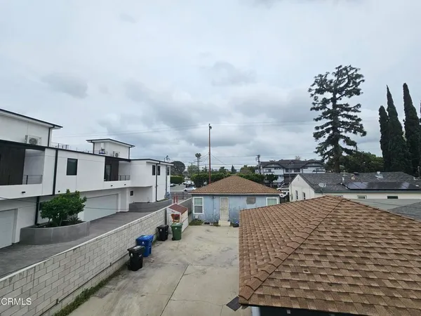 $2,250 | 12246 1/2 Oxnard Street, Unit 1, Los Angeles, CA 91606