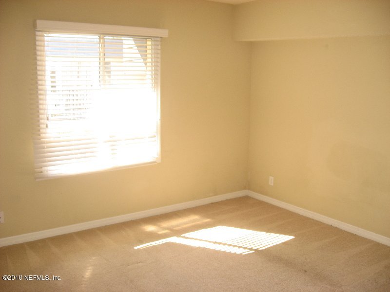 355 Monument Road, Unit 17 D2 Jacksonville, FL 32225 - Photo 6 of 10 a view of a small space with a window