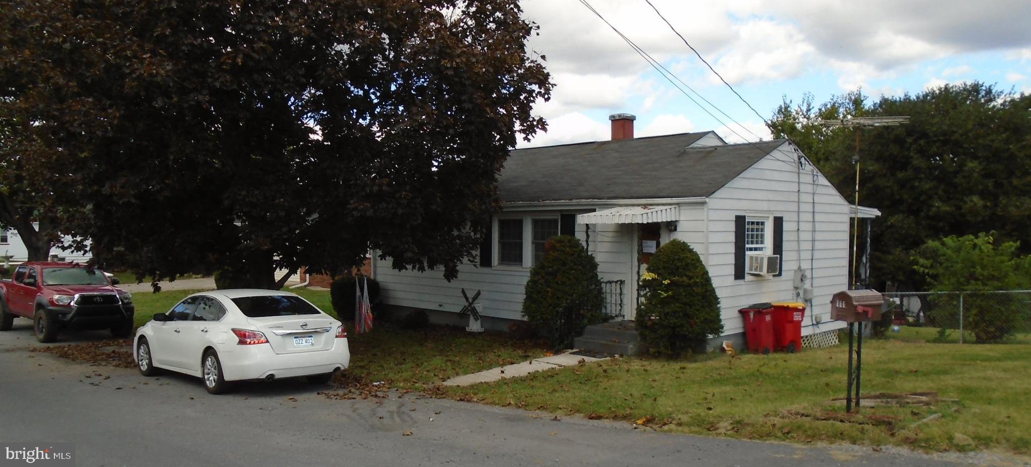 111 North Reymann Street Ranson, WV 25438 - Photo 2 of 4