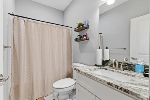 $425,000 | 201 Tanner Drive, Belton, MO 64012