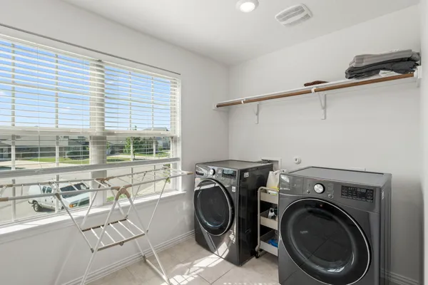 $2,750 | 705 Coyote Creek Way, Kyle, TX 78640